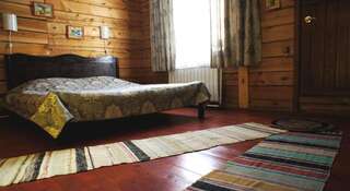 Гостиница Федоров Двор Утулик Стандартный двухместный номер с 1 кроватью или 2 отдельными кроватями-8